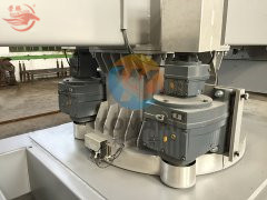水蜜桃久久夜色精品国产下载